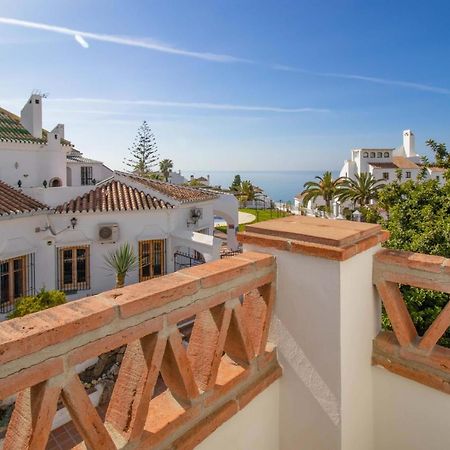 Apt Nerja Chimenea With Ocean View, A/C, & Fiber Apartment Exterior photo
