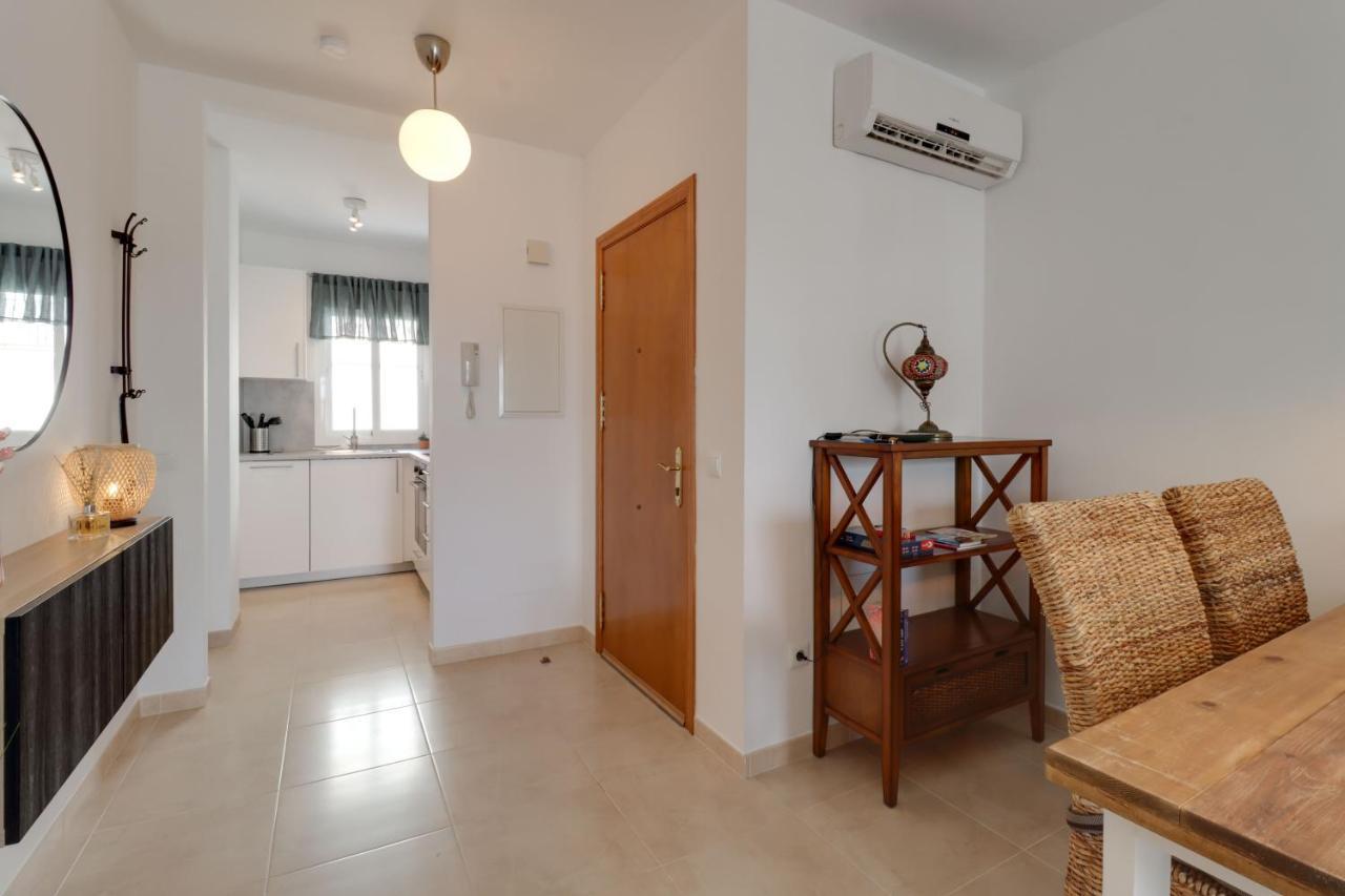 Apt Nerja Chimenea With Ocean View, A/C, & Fiber Apartment Exterior photo